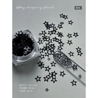 ผงกรินเตอร์ รูปดาวมีรู มีหลากหหลายสีให้เลือก สินค้าพร้อมส่งในไทย
