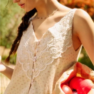lookbooklookbook cher top