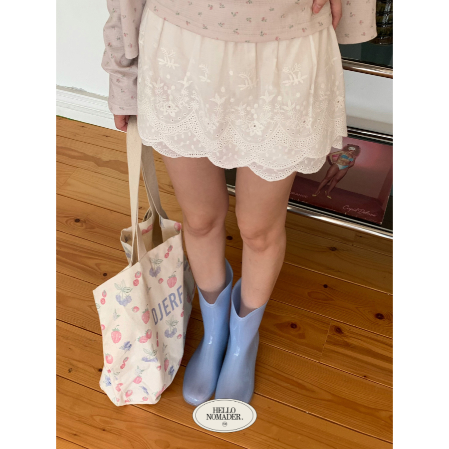NOMADE.& พร้อมส่ง Nomade society Skirt {กระโปรงกางเกงผ้าฉลุชายหยัก}