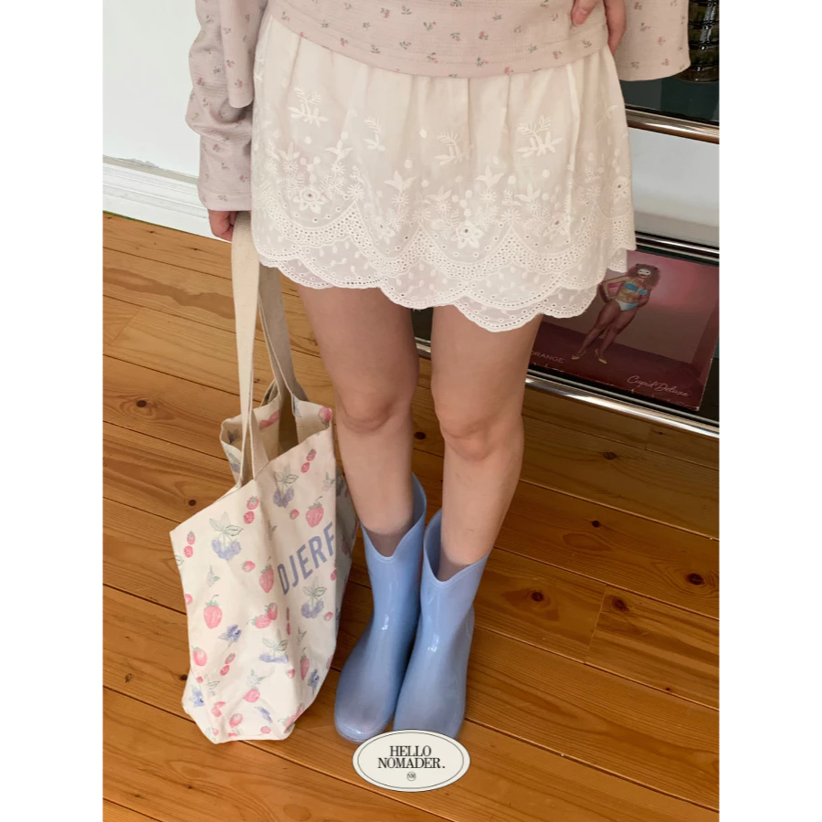 NOMADE.& พร้อมส่ง Nomade society Skirt {กระโปรงกางเกงผ้าฉลุชายหยัก}