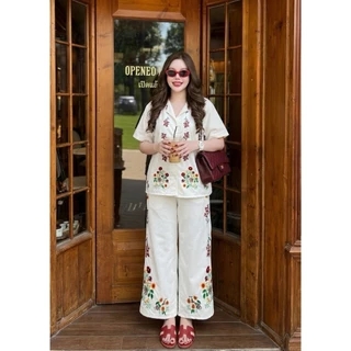 A1573 ชุดเซต เสื้อ + กางเกงขายาว สีขาว ปักดอกไม้สีแดง