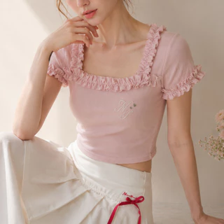Nineties Design : Letter Slim เสื้อยืดครอป ทรงสลิม คอเหลี่ยม สุดคิ้ววส์ที่ต้องมี รุ่น Sola