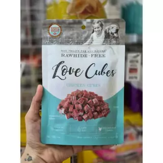8974 LOVE CUBES / ขนมสุนัข ขนมหมา เลิฟ คิวบ์ ชิคเก้น ชังค์ ขนมขบเคี้ยวสำหรับสุนัข 120กรัม ***1แถม1 138บาท