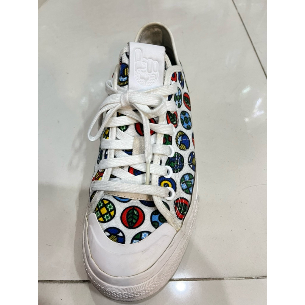 รองเท้าผ้าใบ รุ่น Adidas Originals Nizza Low "Hattie Stewart"