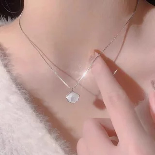 🪸🪸 สร้อยคอ necklace สไตล์เกาหลี ins ผู้หญิง จี้ เปลือกหอย ไข่มุก อัญมณี ใหม่ วินเทจ สีฟ้า ส่งเร็ว