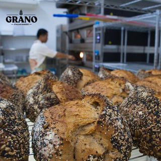 GRANO Sourdough Multigrain & Mixed Seeds Bread Loaf | ขนมปังซาวโดว์มัลติเกรนและเมล็ดธัญพืชจาก GRANO Italian Bakery
