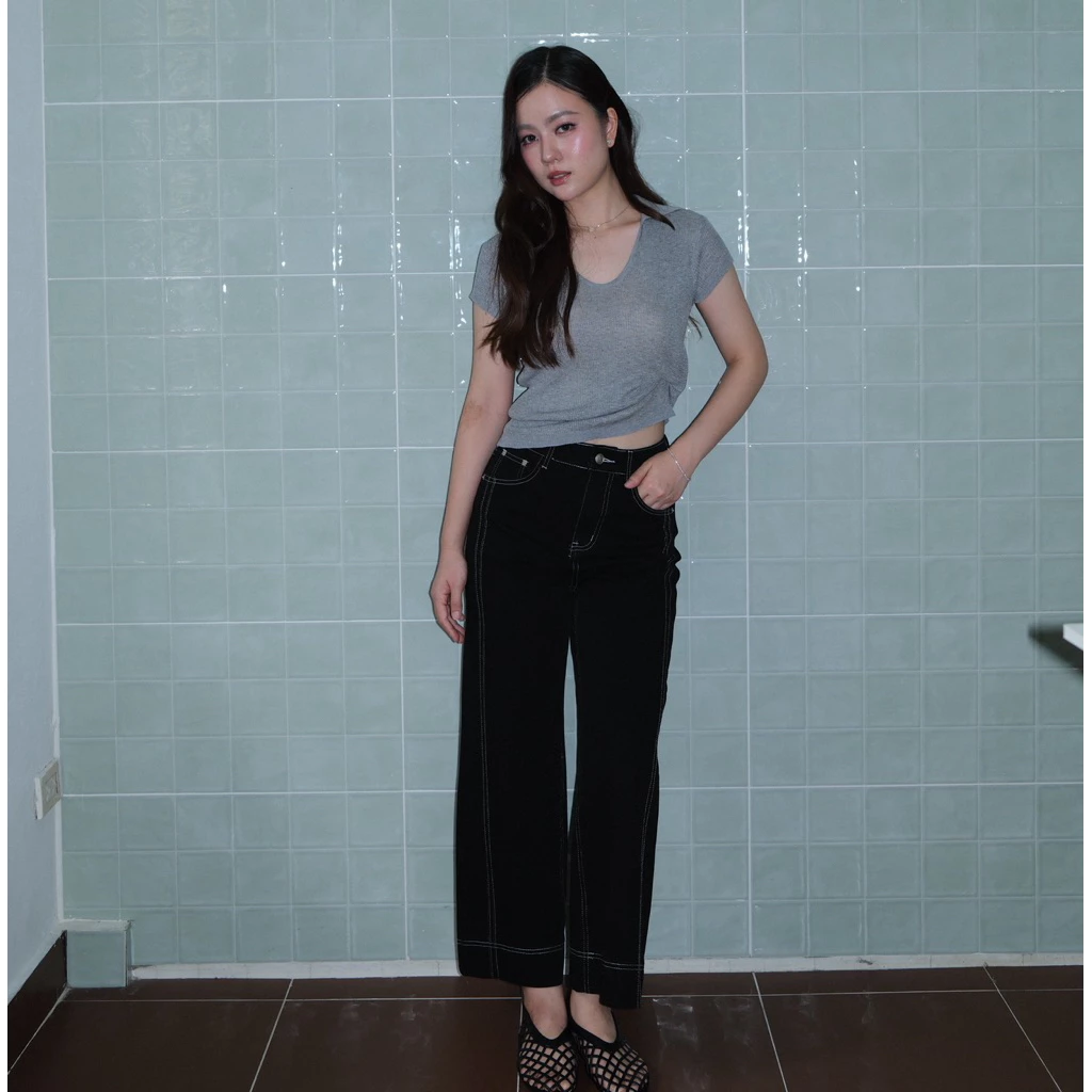 urban apparels | denim ep.1 in gary กางเกงยีนส์ขาเต่อผ้ายืดญี่ปุ่นสีดำ ผ้ายืดได้เยอะ ใส่พอดีตัวลด 1 ไซส์
