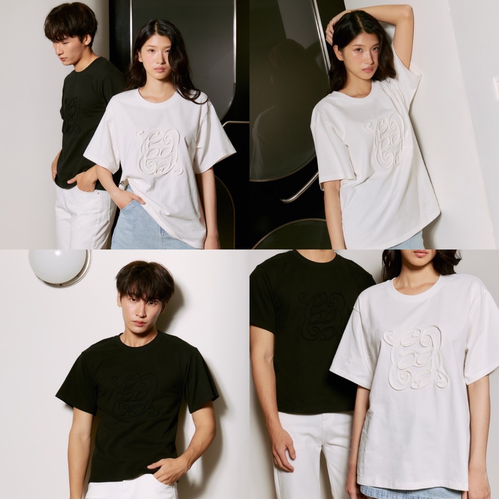 CHUUCHOP - (S-2XL)Symbol Oversized Tee เสื้อยืดโอเวอร์ไซส์ลายซิกเนเจอร์ เสื้อยืดUnisex ผ้านุ่ม ใส่สบาย (C8608)