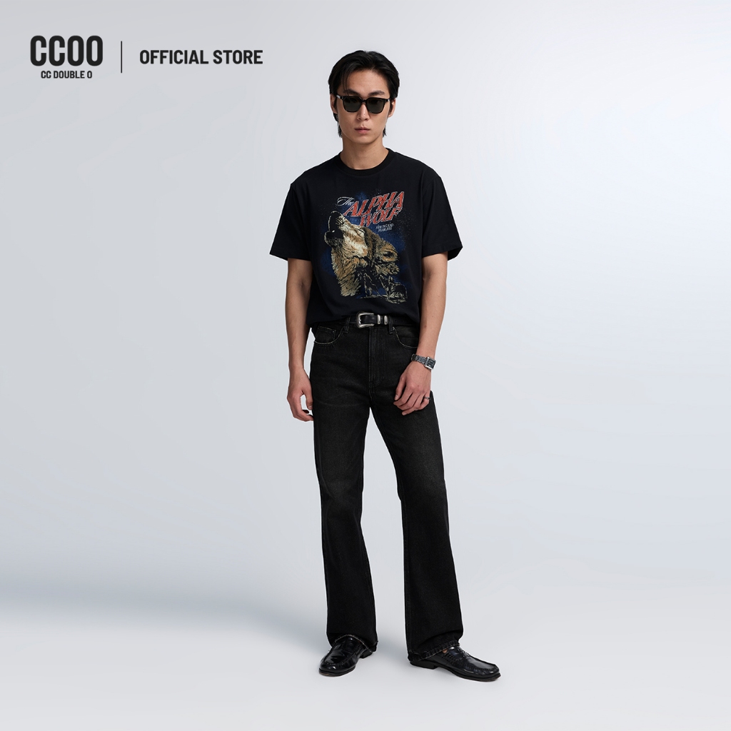 CC DOUBLE O THE ALPHA WOLF GRAGHIC TEE ผู้ชาย เสื้อยืดกราฟิกลายหมาป่า รุ่น O26WGMB006 (AW26 #P3)