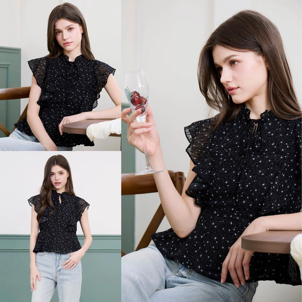 Cheryl brand - Mandy Ruffle Top in Black Starry Night Print / เสื้อระบายผ้าชีฟองลายดาว