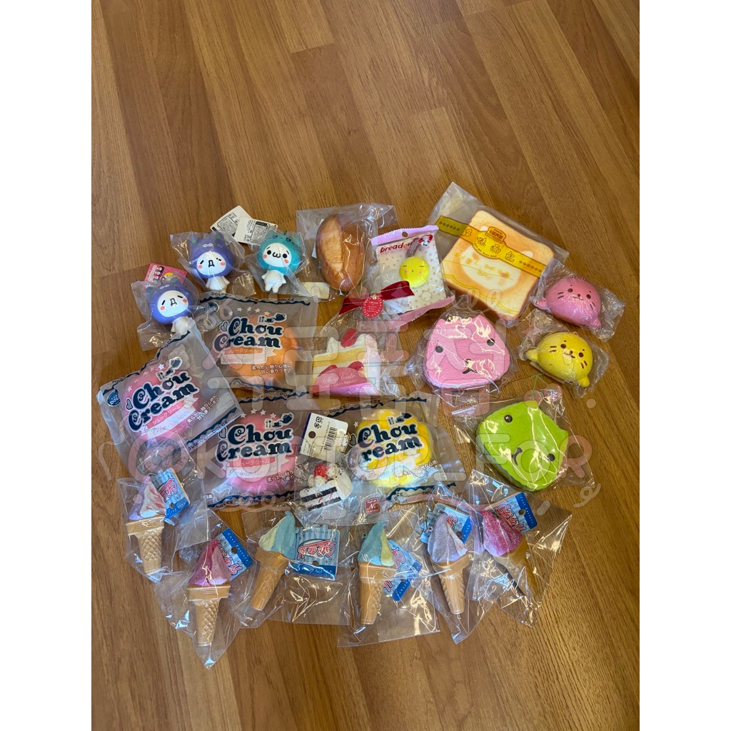 พร้อมส่ง 📦 — สกุชชี่แรร์ Cafe de N ไอติม เจลาโต้ หายาก ชมพู ฟ้า ม่วง