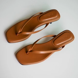 LOVE SHOES รองเท้าหูคีบ ส้นสูง รองเท้าส้นสูง1นิ้ว ไซส์ 35-41 หูหนีบ หนังนิ่มมาก รองเท้าแฟชั่นผู้หญิง
