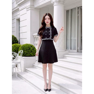 FW129 Jemma Dress ชุดเดรสสั้นทรงเข้ารูป ผ้าสูทวาเลนติโน่ (Valentino) พิมพ์ลายจุด เรียกว่า Polka Dot เสื้อคอกลม กั๊กท