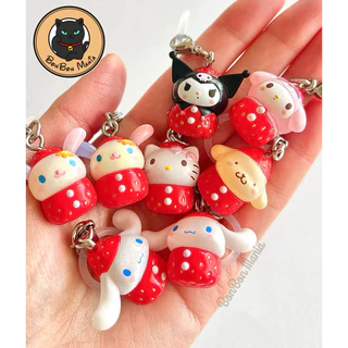 [แบบแยก-เลือกตัวได้]Gachapon Sanrio Characters Strawberry Sign Accessories set