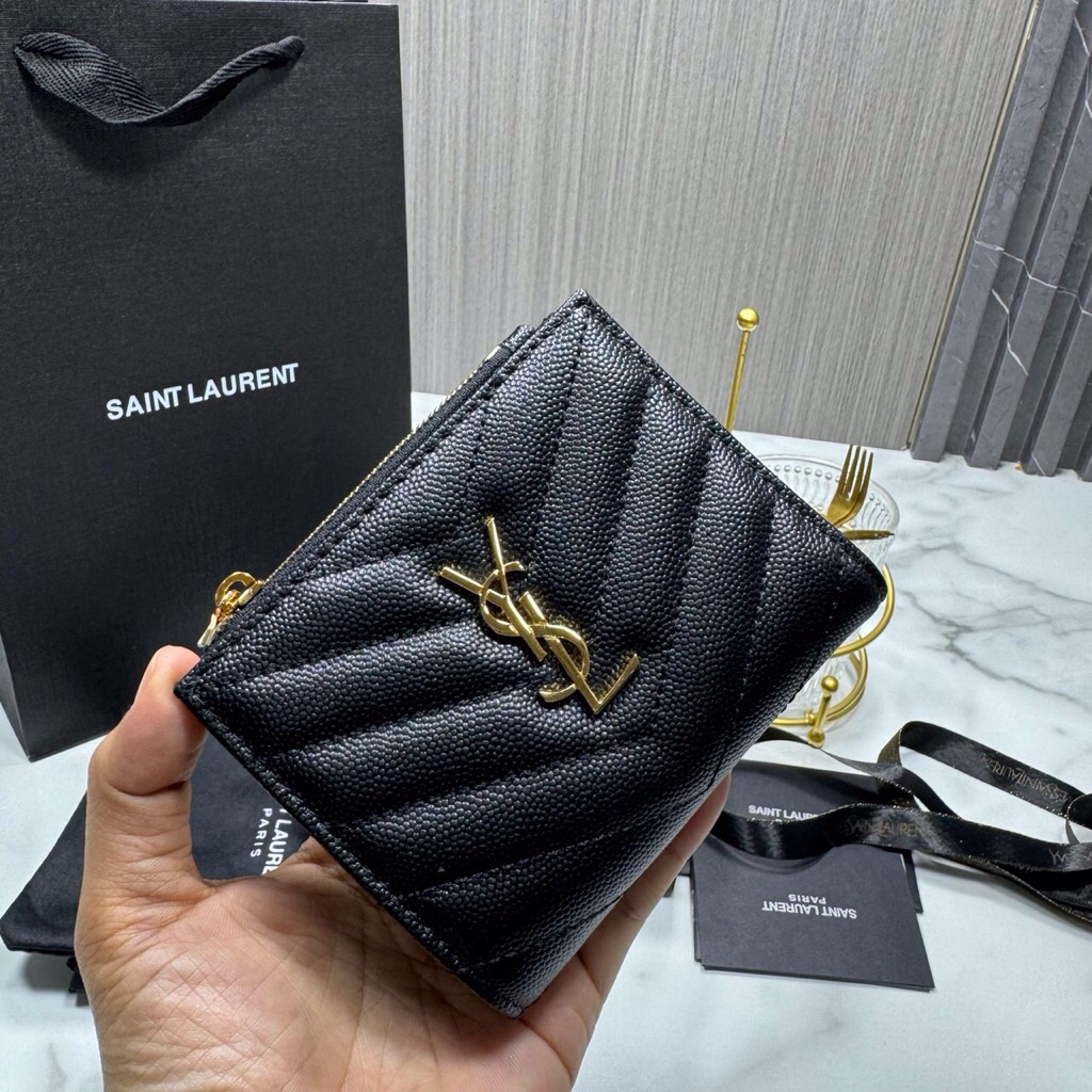 กระเป๋าใส่เหรียญ ตรงปกตามรูป Size 11cmx9cm งานเกรด : Ori งานดีสุด เหมือนสุด สวย ใช้งานสะดวก