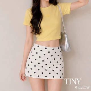 BABY TEE - เสื้อยืด เสื้อครอปเบบี้ที ปักลายโลโก้ ผ้ายืดหยุ่นใส่สบาย - (baby tee)