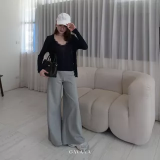 GAVANA Lace Knit เสื้อ 2 ชิ้น สายเดี่ยวไหมพรมแต่งลูกไม้+เสื้อคลุมแขนยาว ผ้าทอบางพรีเมี่ยม — #T26017