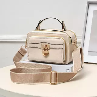 กระเป๋ากล่องสายสะพายสไตล์หรูหรา ล็อกหัวใจสีทอง กระเป๋าถือสายกว้าง ใส่โทรศัพท์ได้ สะพายข้างใช้ประจำวัน สำหรับสาวๆ totebag