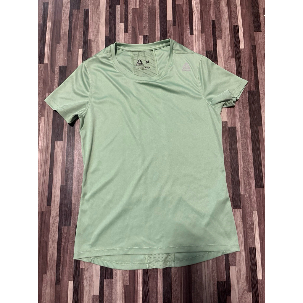 เสื้อ Reebok เขียว M