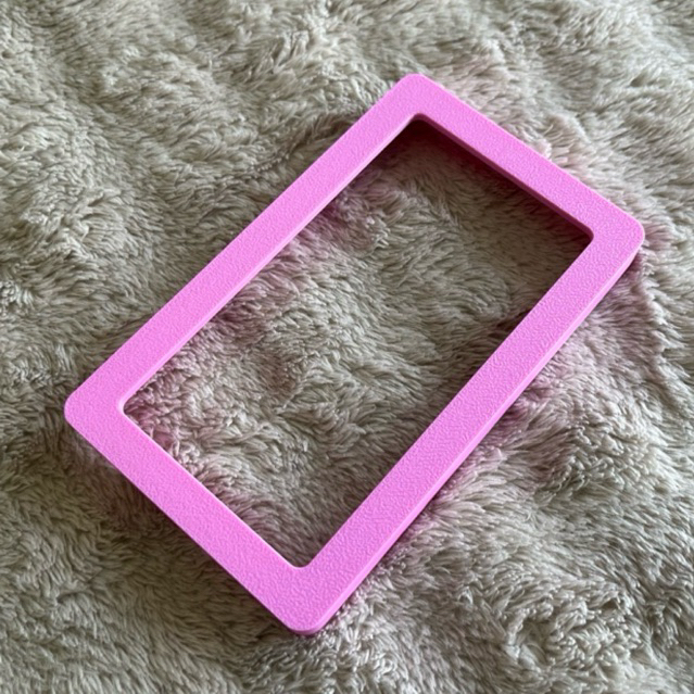 กรอบปลั๊กไฟมินิมอล Minimal Outlet Frame เรียบง่าย สบายตา