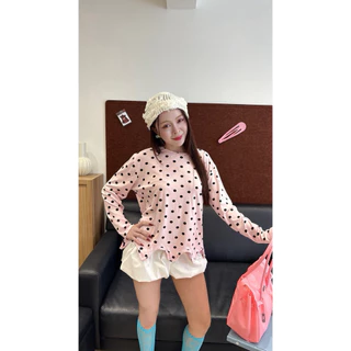 🩵เสื้อแขนยาวลายจุด Polka Dot สุดคลาสสิก💙เพิ่มความพิเศษตรงชายเสื้อตัดหยักเก๋ๆ ใส่แล้วดูมีอะไร ผ้านิ่มใส่สบายม๊ากก 3936#
