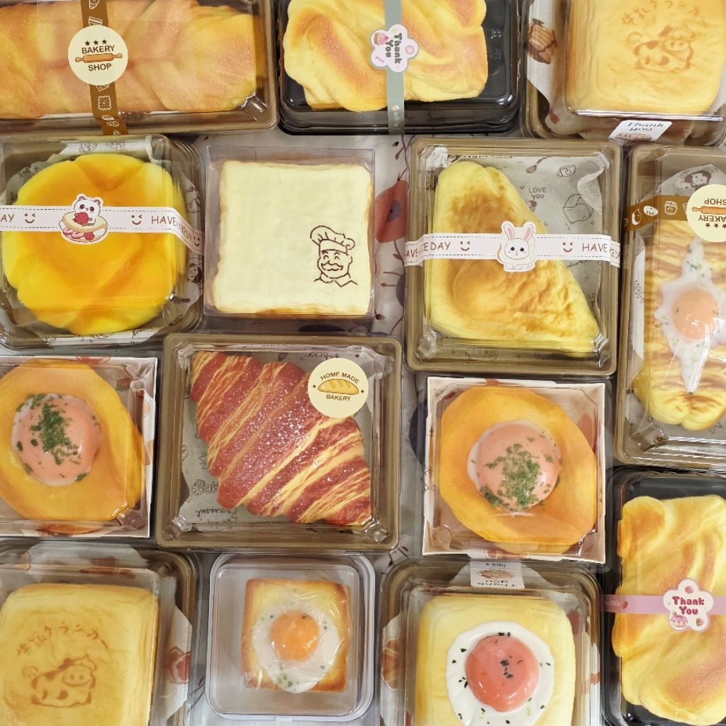 🥐 พร้อมส่ง 🍞 สกุชชี่ขนมปัง งานเสมือนจริง ปังไข่ดาว ปังปอนด์ โทส พาย ปังเนย ของเล่นบีบคลายเครียด ขนมปังยาว