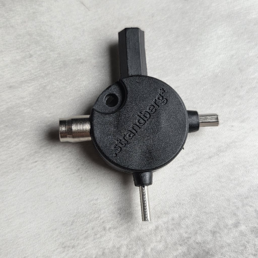 อุปกรณ์ปรับแต่งกีต้าร์ Strandberg multi tool ของแท้