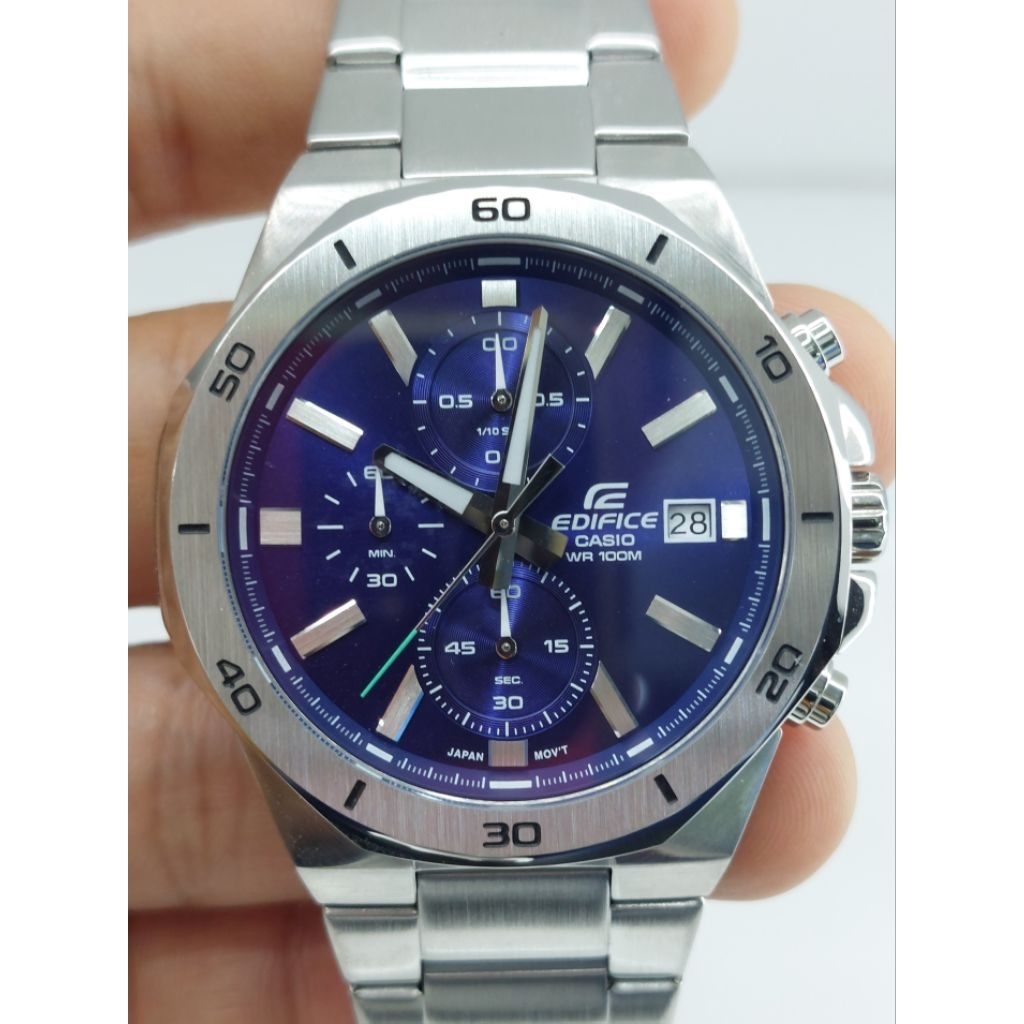 นาฬิกาข้อมือ Casio Edifice รหัสรุ่น EFV-640D-2AVUDF