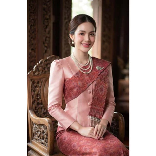 เสื้อไทยเรือนต้นผ้าไหมสี่เส้น มีไซส์32-46 มีหลายสีเลือกดูก่อนได้ค่ะ(ท01)