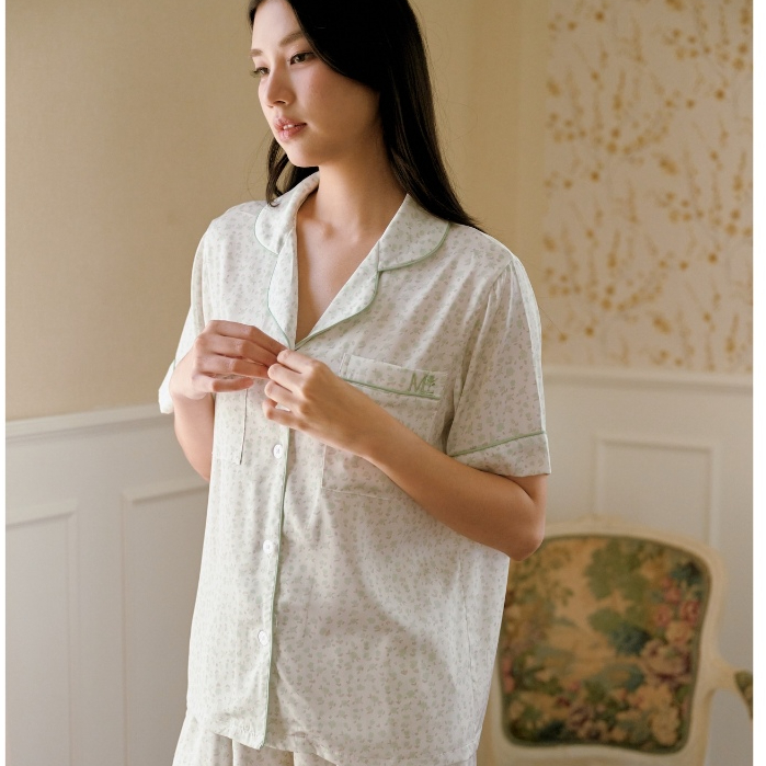 MUSLIN Petite Blossom Sage - Silk Satin Pajamas [Basic collection]