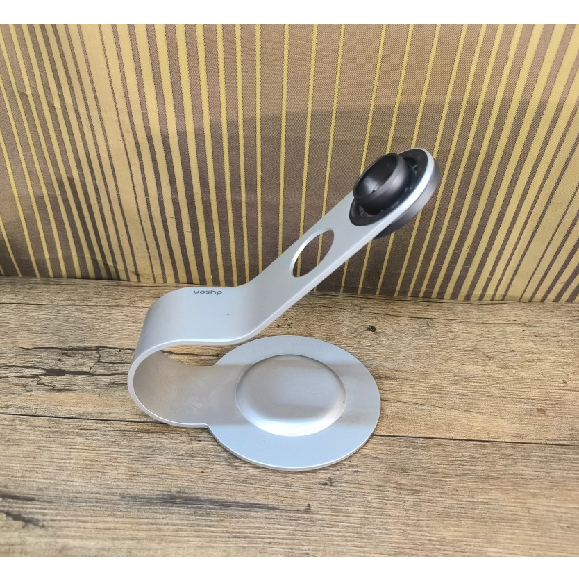 แท่นวางไดร์เป่าผม Dyson Supersonic  มือสอง