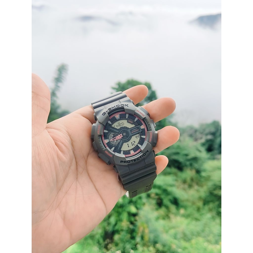 g shock GA 110TS แท้ 100% รับประกันสินค้าแท้ตลอดอายุการใช้งาน สินค้ามือสอง