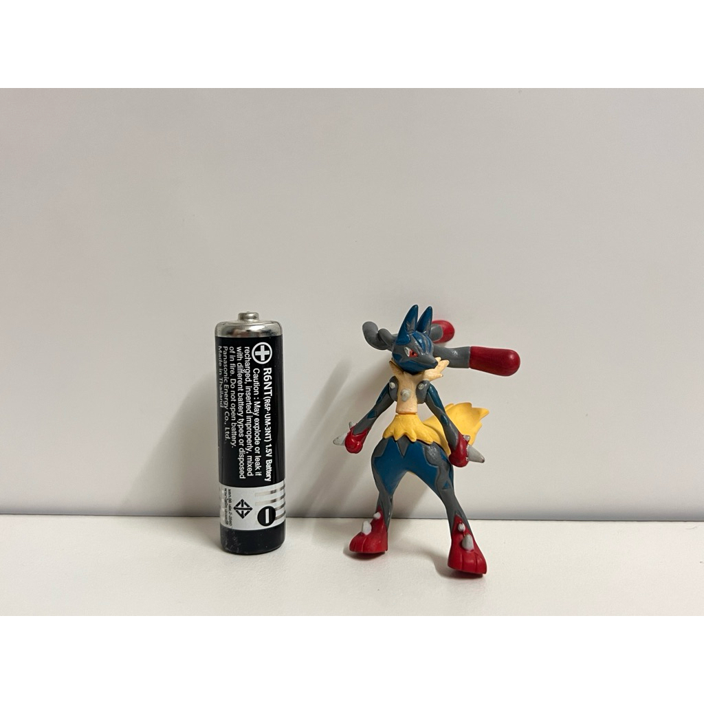 Pokemon Mega Lucario แท้ไม่มีฐาน