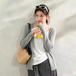 เสื้อคาร์ดิแกนไหมพรมแขนยาว เสื้อแขนยาว ผ้านิ่มนุ่ม เบา ผ้านิ่มนุ่ม เบา ทรงหลวม สีพื้น ระบายอากาศ เย็นสบาย สไตล์เกาหลี