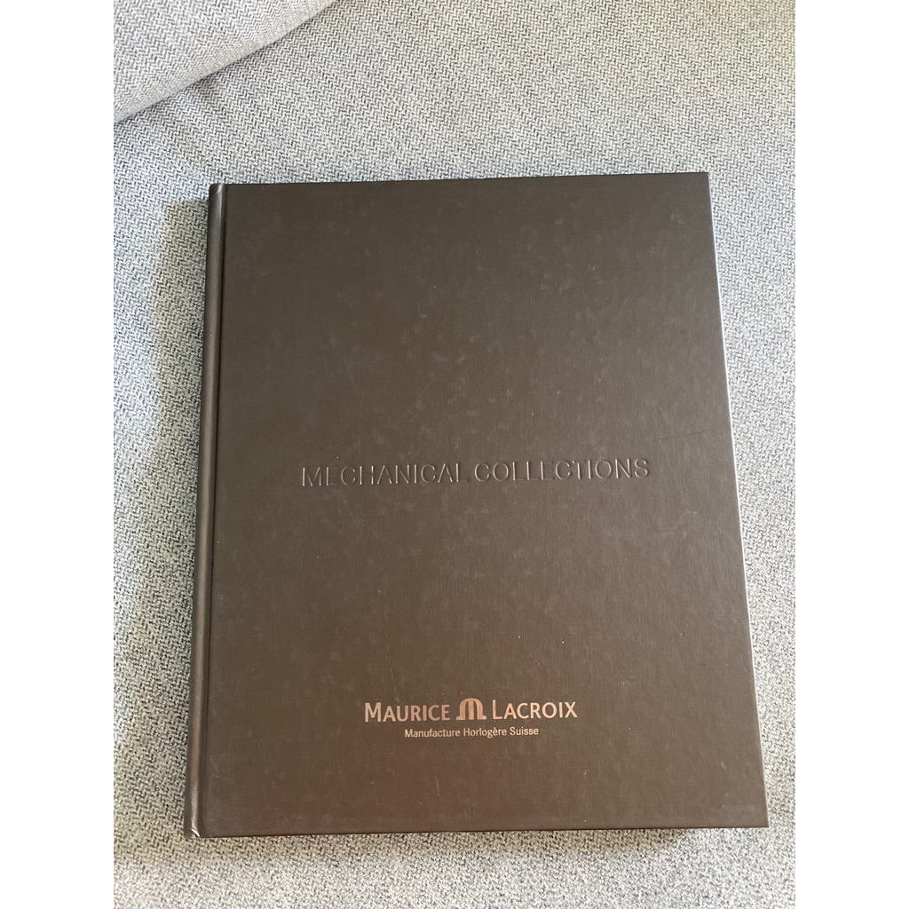 หนังสือ maurice lacroix collection ปกแข็ง