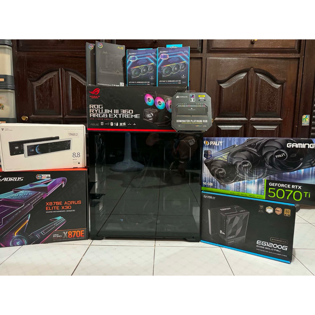 คอมประกอบแรงๆ 9800X3D+RTX5070ti+SSD 1TB+DDR5 32GB