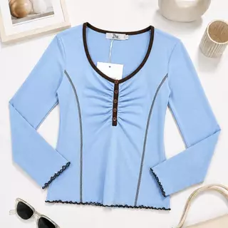 245-246-247 รุ่นSena(เซน่า) ผ้าCotton Supersoft เสื้อแขนยาวทรงเข้ารูป ดีไซน์คอปาดกว้าง เพิ่มความละมุนด้วยดีเทลจับจีบ