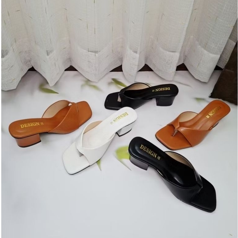 แบบใหม่ สายคีบส้นสูง 2นิ้ว เก็บหน้าเท้า ใส่สวยมาก นุ่มเท้าเบาสบาย รุ่น 101