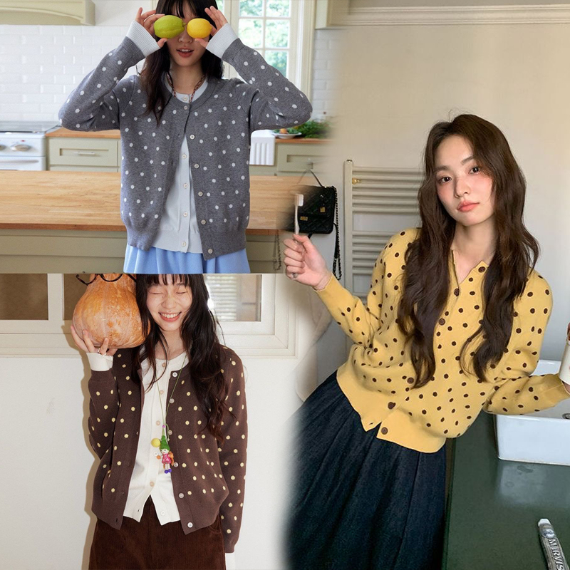 Cuties 88040 คาร์ดิแกน เสื้อไหมพรม แขนยาว คอกลม กระดุมหน้า ลายจุด dot cardigan คาดิแกนไหมพรมลายจุด
