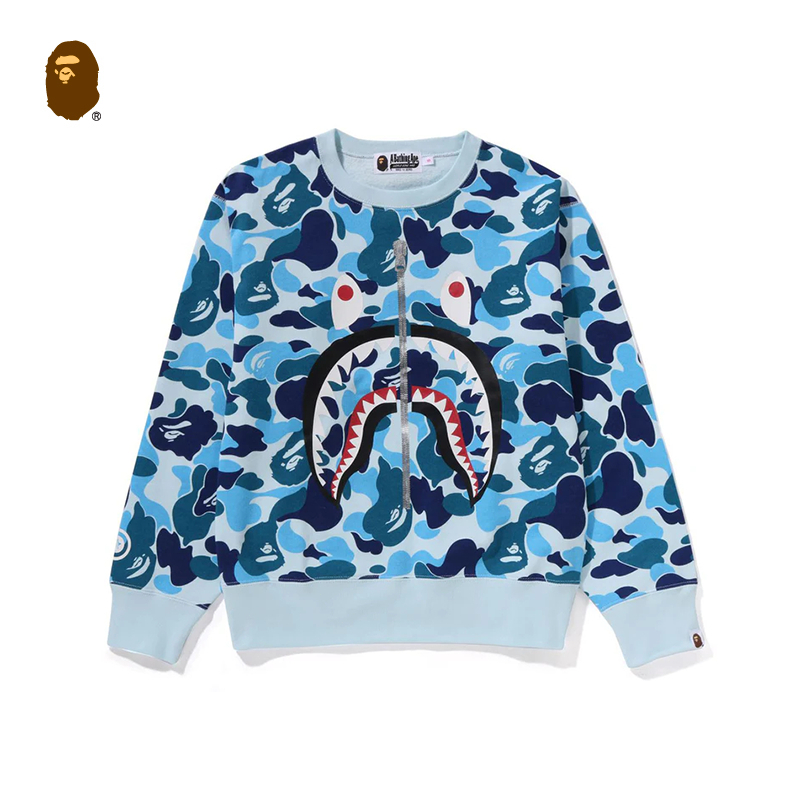 BAPE🇯🇵 พร้อมส่ง/เสื้อสเวตเตอร์ BAPE ABC CAMO SHARK CREWNECK SWEATSHIRT เสื้อสเวตเตอร์ลายฉลาม