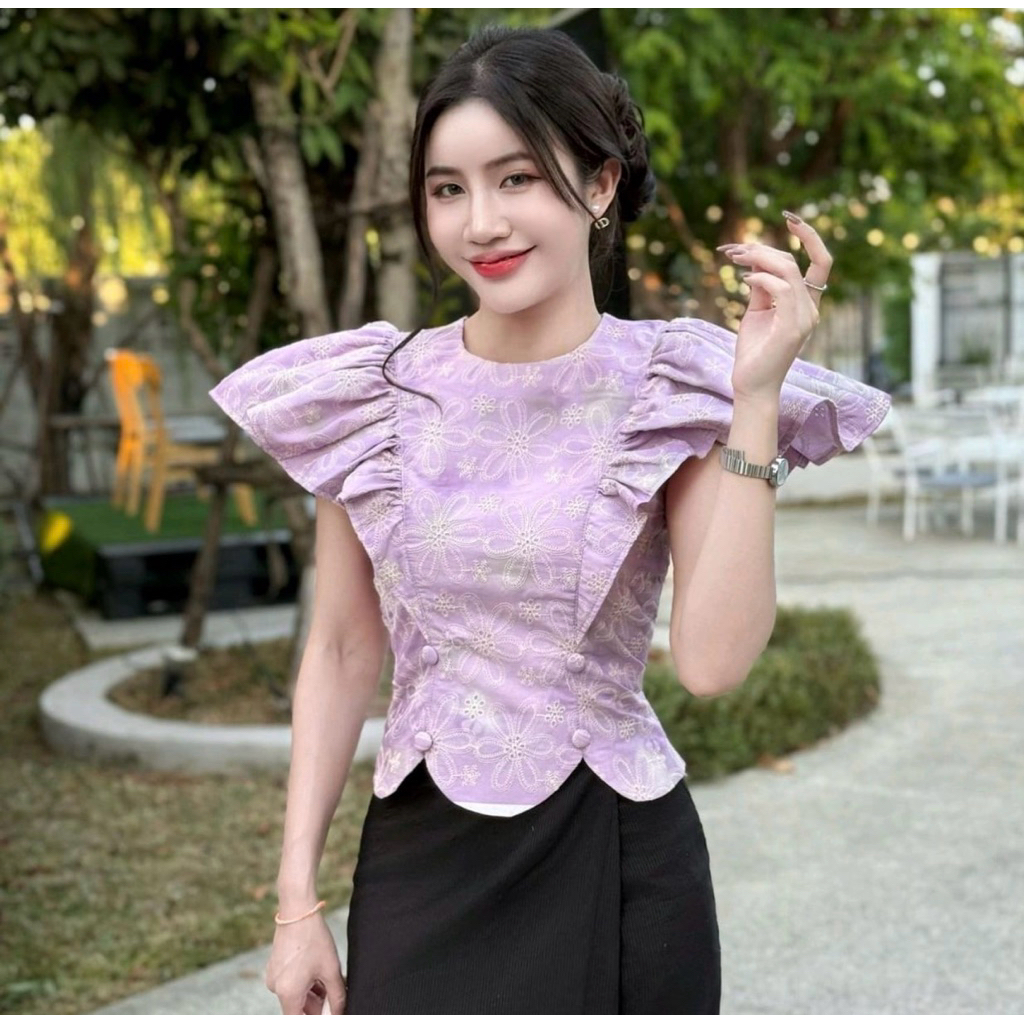 เสื้อไหมลาว ผ้าฝ้ายเนื้อนุ่ม ใส่แล้วสวยหวานเรียบหรู(✅ได้แต่เสื้อ)