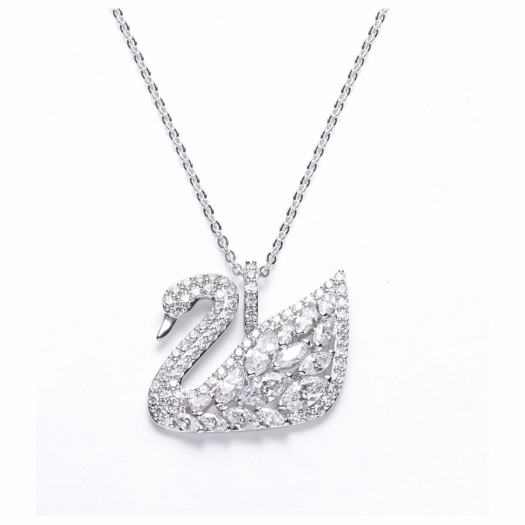 ส่งต่อ Swarovski Swan Necklace Crystal Silver Elegant Jewelry