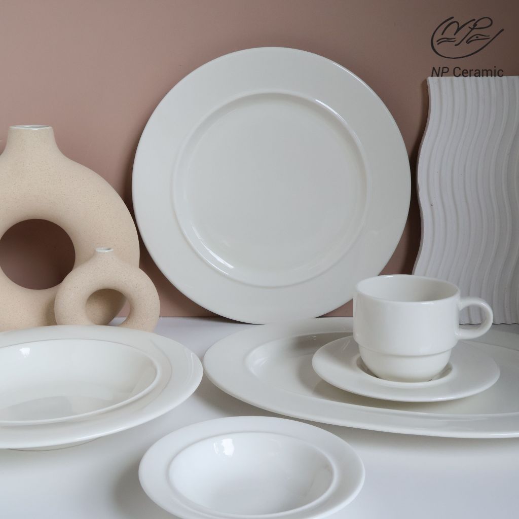 [ลดสูงสุด 80%] NP Ceramic จานเซรามิค จานพาสต้า จานเปล ดีไซน์สวย สีขาว ใช้ตกแต่งบนโต๊ะอาหาร