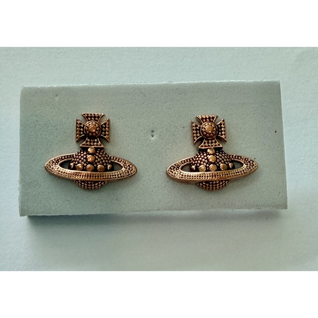 ต่างหูวิเวียนมือสอง Gold Salomon Bas Relief Earrings