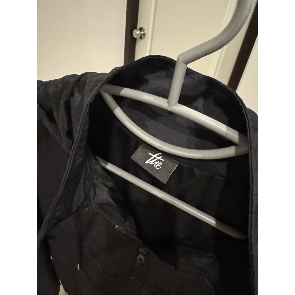 [Usde] เสื้อวอร์ม กันหนาว ผ้าร่ม URTHE