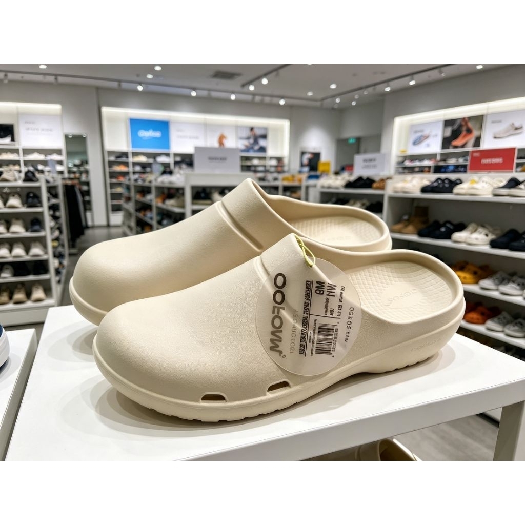รองเท้าเพื่อสุขภาพ oofos size42