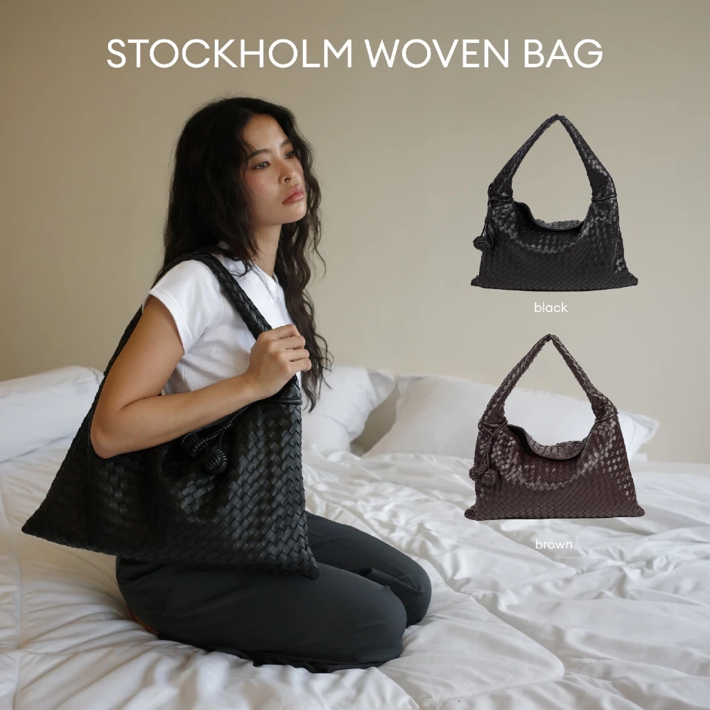 MUNIGA รุ่น Stockholm Woven Bag กระเป๋าสาน สะพายไหล่ กระเป๋าใส่โน๊ตบุ๊คได้ กระเป๋าใส่ไอแพด Best Seller