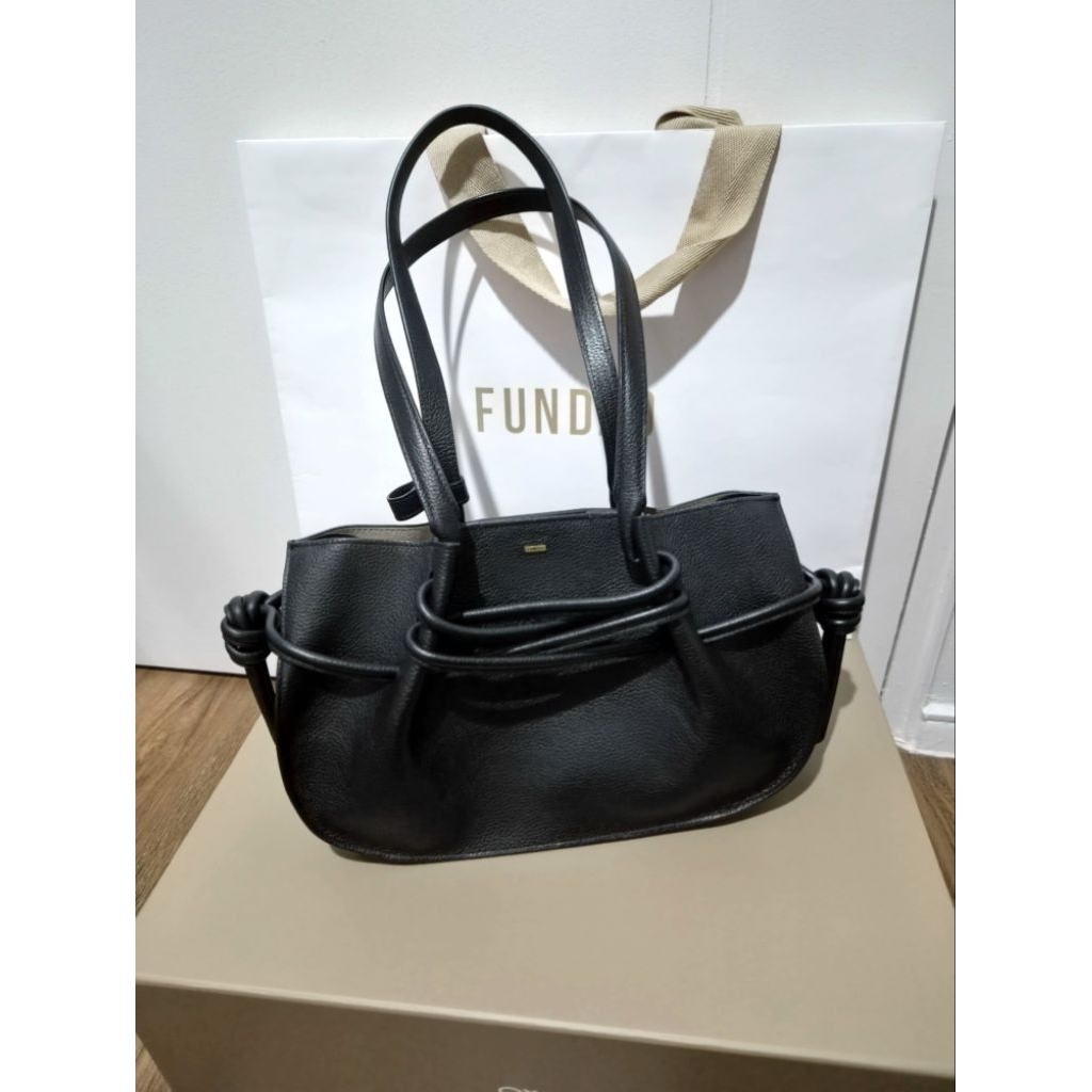 ❌️ขายแล้ว❌️ กระเป๋า Fundao✨️Lupo สีดำ