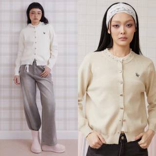 Bemingtop1265(S–2XL) - Peary Knit Cardigan – คาร์ดิแกนไหมพรมแต่งลูกไม้และมุก เพิ่มความหวานหรูให้ทุกลุค