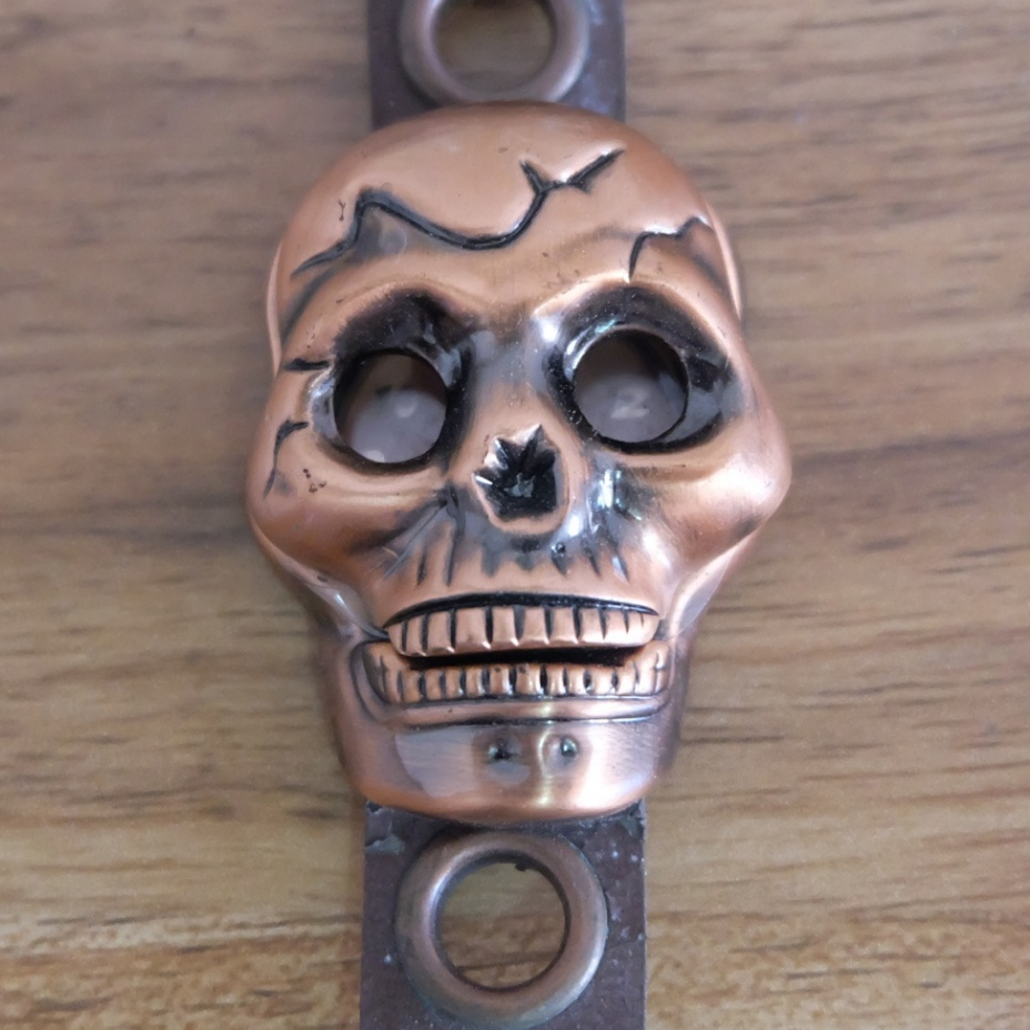 นาฬิกา Sinobi Skull Watch Size 34mm. สีทองแดง